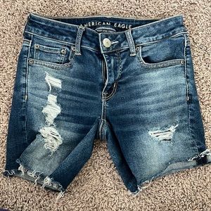 American Eagle jean shorts midi